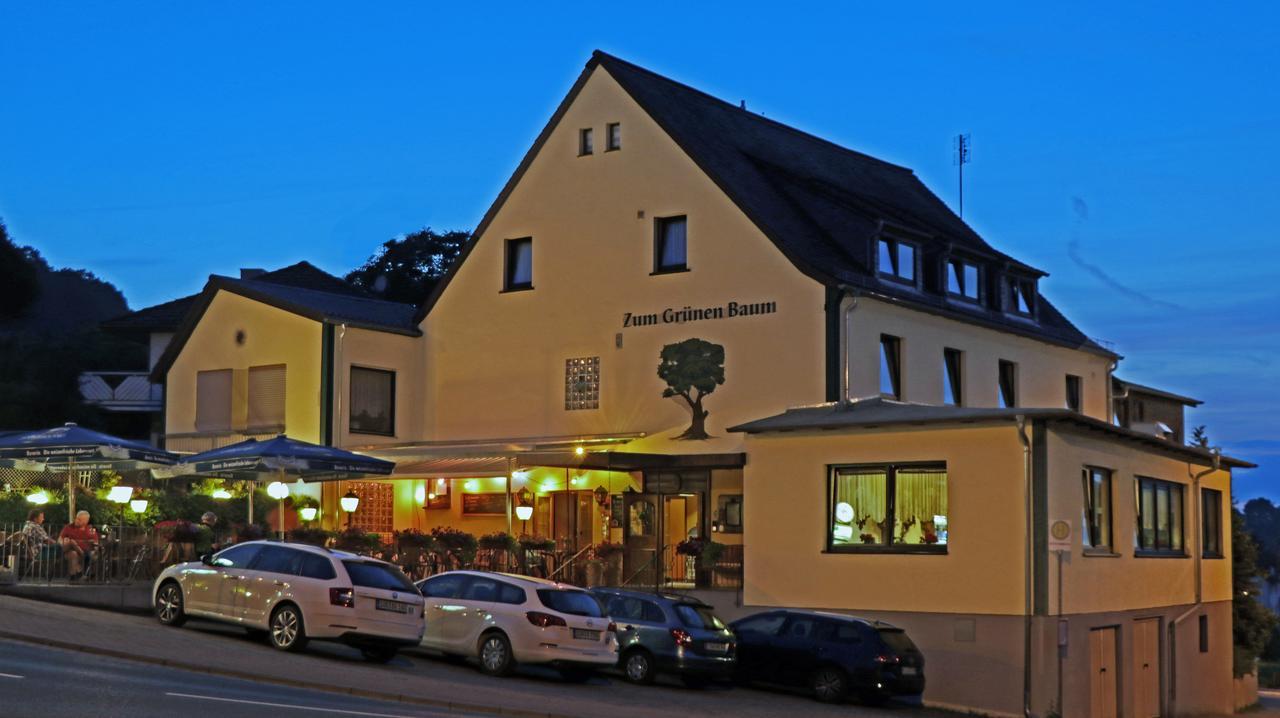 Restaurant Gruener Baum Hotel Leidersbach Eksteriør billede